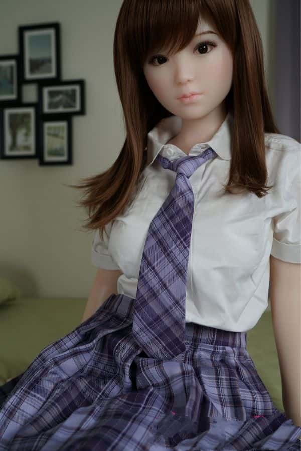 PiperDoll 130cm Eirian シリコン製ラブドール「Eirian」の詳細レビュー：Dカップのシームレスデザインとコストパフォーマンスの高さを徹底評価