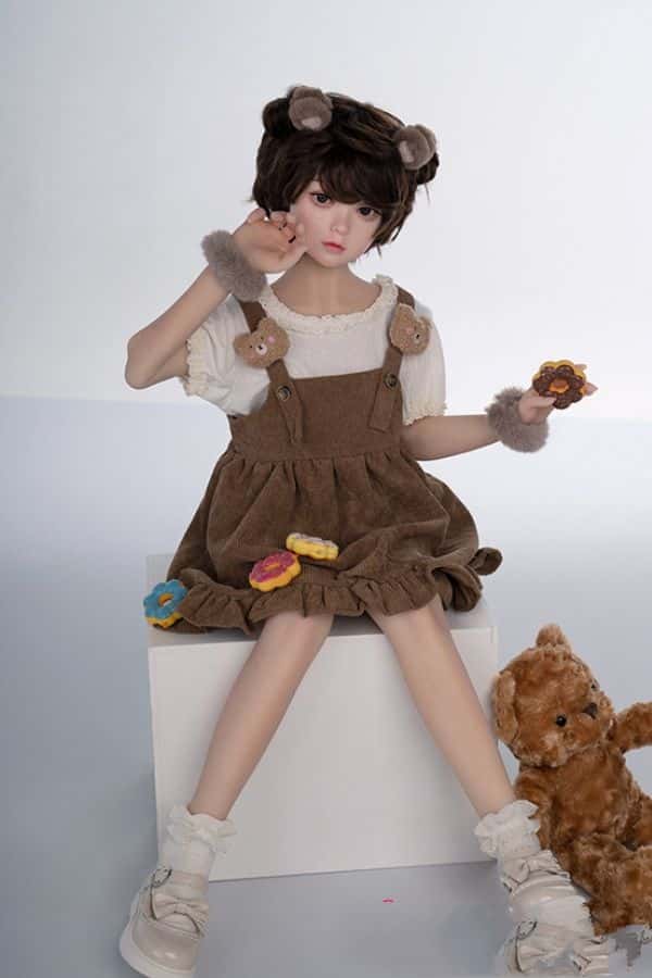 AXBDOLL 108cm GB26ヘッド シリコン製ヘッド+TPE製ボディのラブドールレビュー：リアルメイクのバスト平モデルを徹底評価