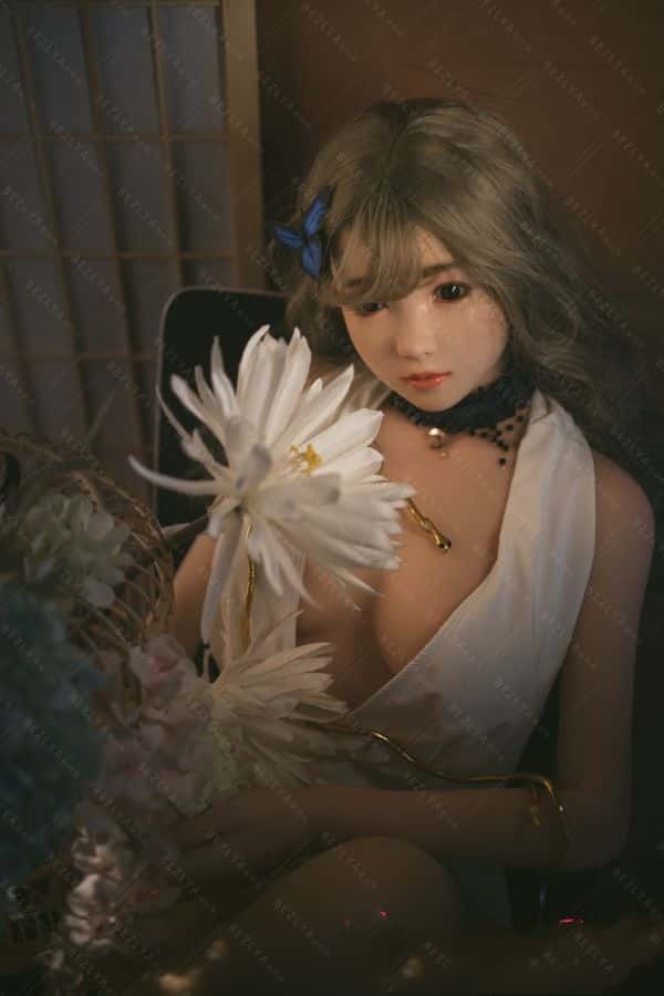 Bezlya 160cm 風信子ヘッド シリコン製ヘッド＋TPE製ボディ ラブドール ダッチワイフ リアルドール 普通胸Bカップ M16ボルト カスタマイズ可能 低価格