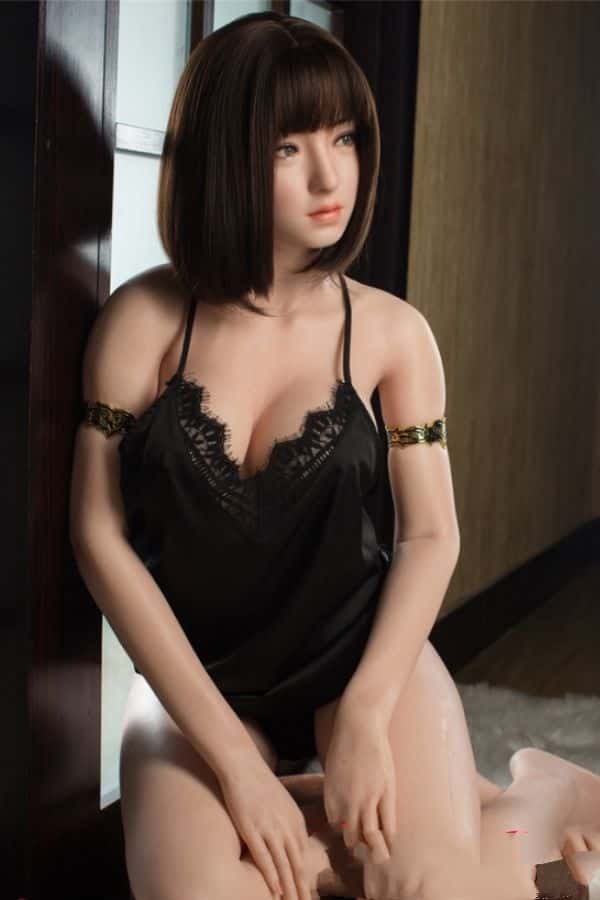 RZRDoll 160cm No.5ヘッド 唯のフルシリコン製ラブドール「ダッチワイフ」Eカップの高級感を徹底レビュー