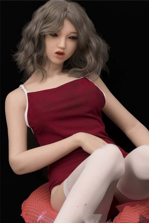SanhuiDoll 156cm Milaヘッド Eカップ フルシリコン製ラブドールの詳細レビュー：高級ダッチワイフの究極の体験