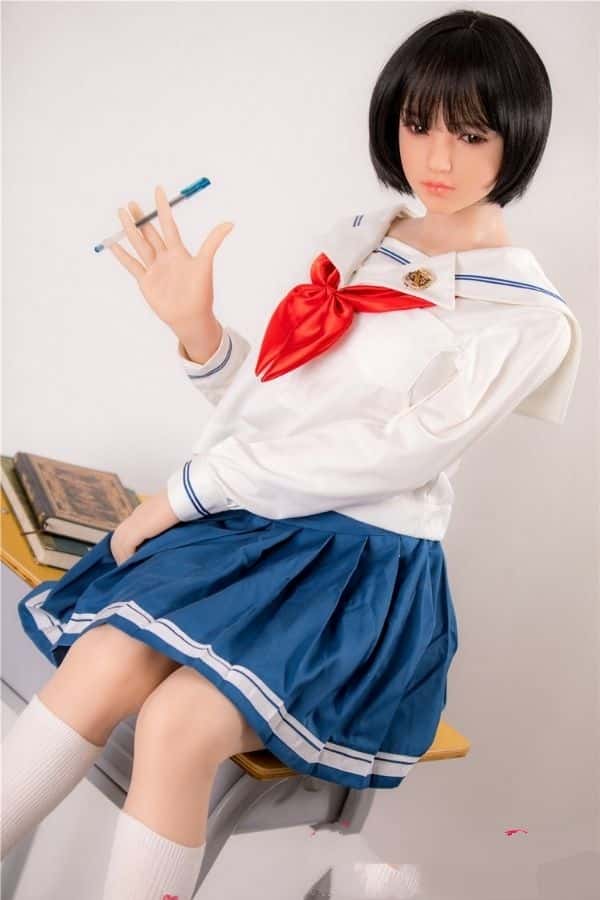SanhuiDoll 156cm Yukiヘッド Eカップ フルシリコン製ラブドールの詳細レビュー：高級ダッチワイフの究極の体験