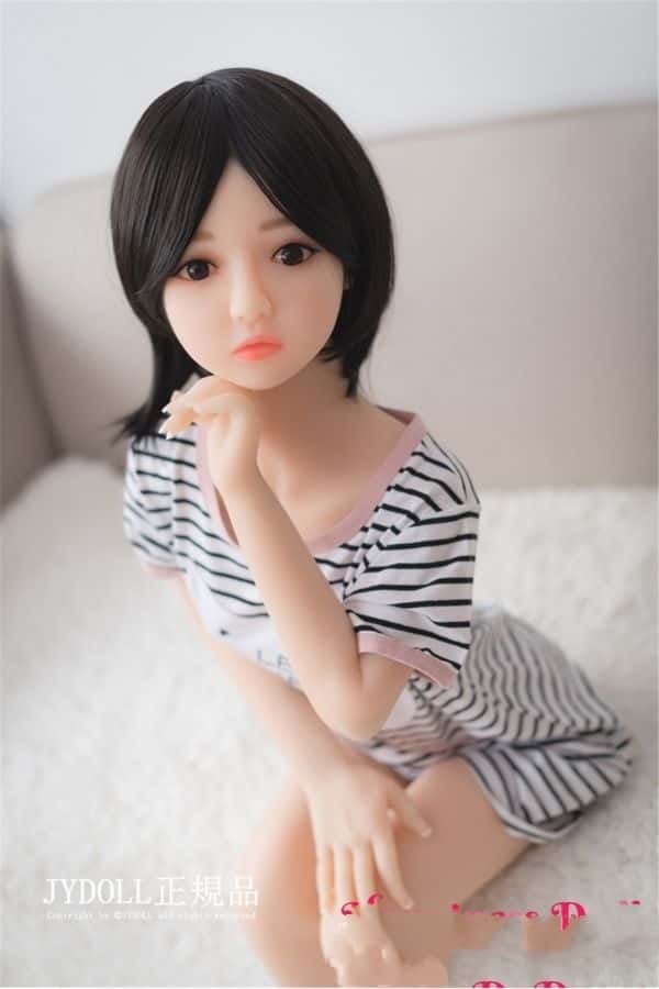 JYDOLL 125cm #133ヘッド TPE製ラブドールの詳細レビュー：バストSのリアルドールとしての魅力とコストパフォーマンス