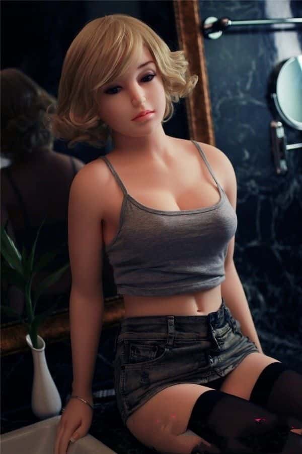 JYDOLL 160cm #9ヘッド TPE製ラブドール：小さなバストのリアルドール、ダッチワイフとしても最適なコストパフォーマンスの高い製品