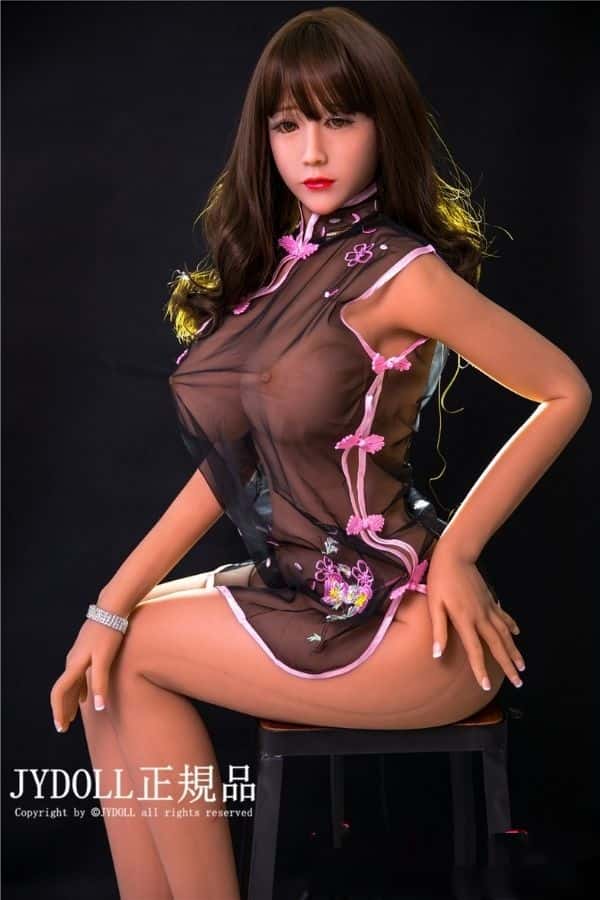 JYDOLL 170cm #77ヘッド TPE製ラブドールの詳細レビュー：豊満なバストとリアルな質感を体験