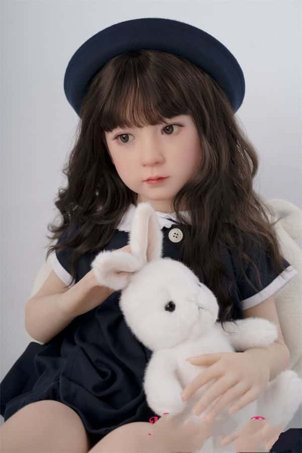 AXB Doll 110cm GB06ヘッド シリコン製ヘッド＋TPEボディの詳細レビュー：バスト平 M16ボルト仕様、リアルメイク付きボディの高品質ラブドール