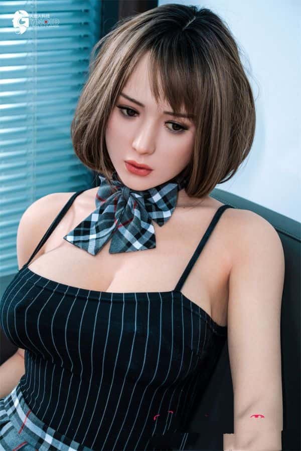 RZRDoll 170cm No.13ヘッド Lisaのフルシリコン製ラブドール「ダッチワイフ」Cカップの高級感を徹底レビュー