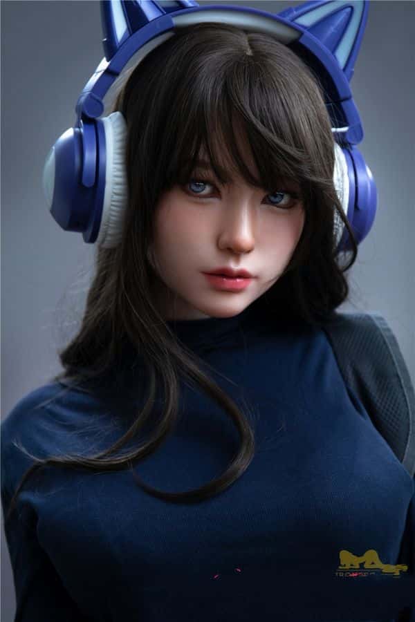 IrontechDoll 166cm S10ヘッド Misaのフルシリコン製ラブドールレビュー：Cカップのダッチワイフとしてのリアルドールの高級感を徹底評価
