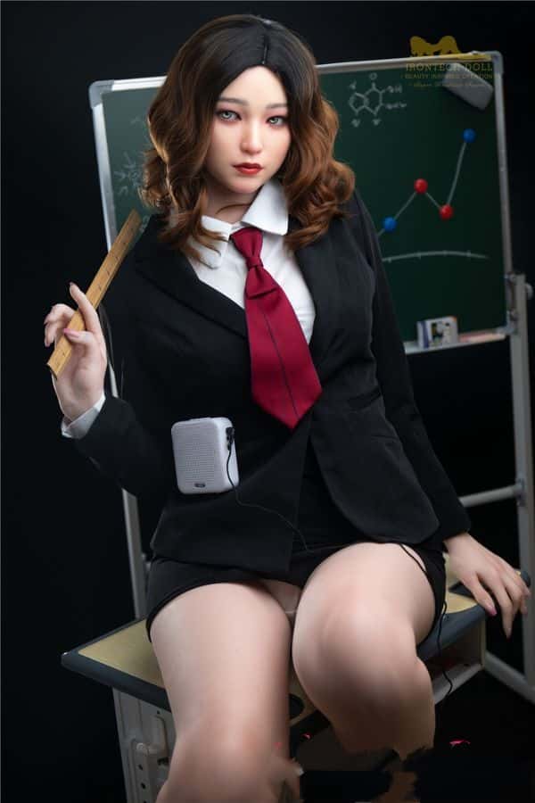 IrontechDoll 166cm S10ヘッド Misaのレビュー：フルシリコン製Cカップの高級ラブドールとしてのダッチワイフのリアルな魅力