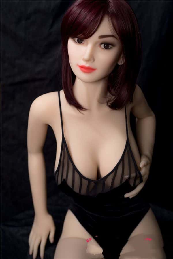 IrontechDoll 157cm Hellen: 高品質TPE製ラブドールの詳細レビュー - コストパフォーマンスに優れたダッチワイフ