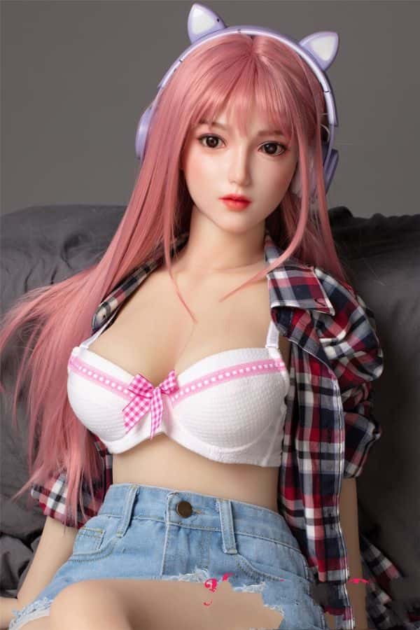 DOMDOLL 148cm D1ヘッド TPE製ラブドール Cカップ レビュー：材質選択とカスタマイズの可能性を探る