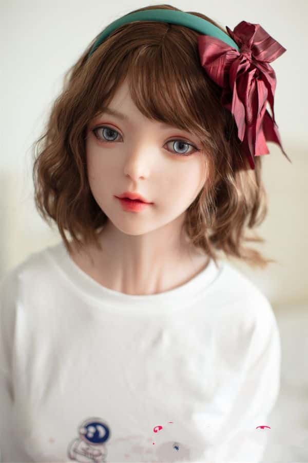DOMDOLL 148cm D5ヘッド TPE製ラブドールの詳細レビュー：Cカップ、材質選択とカスタマイズの可能性を探る
