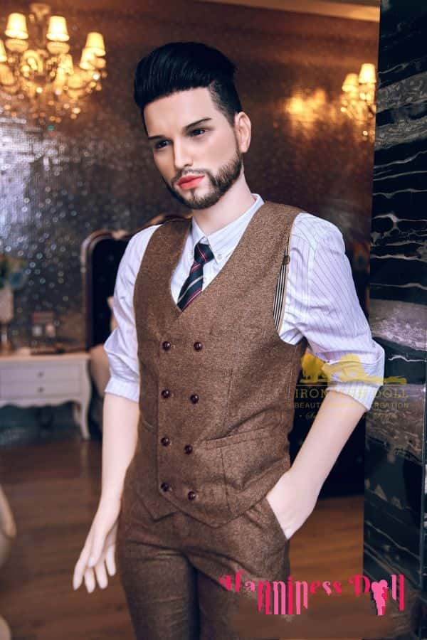 IrontechDoll 162cm KevinさんのシリコンヘッドとTPE製ラブドール：男性ドールの新基準を打ち立てる

ペニス取り外し式のダッチワイフとしても注目を集めるリアルドール「Kevin」。そのクオリティと手頃な価格が話題に