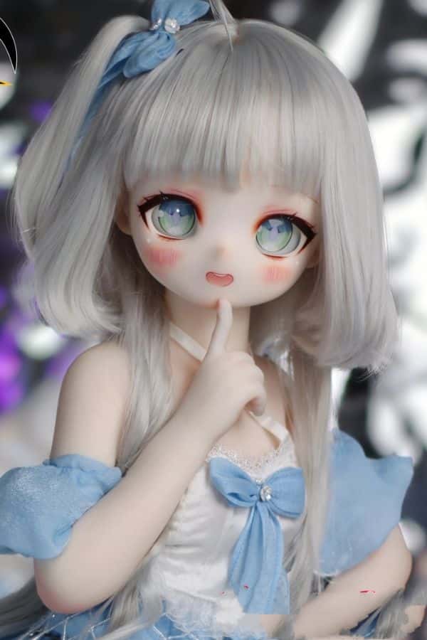 MOZUDOLL 85cm クラゲちゃんレビュー：ソフトビニール製ヘッドとTPE製ボディのAカップラブドール、肌色・眼球色・メイク・ウィッグ衣装が宣材写真通りに再現された高品質なダッチワイフ兼アニメドールを激安で手に入れるチャンス