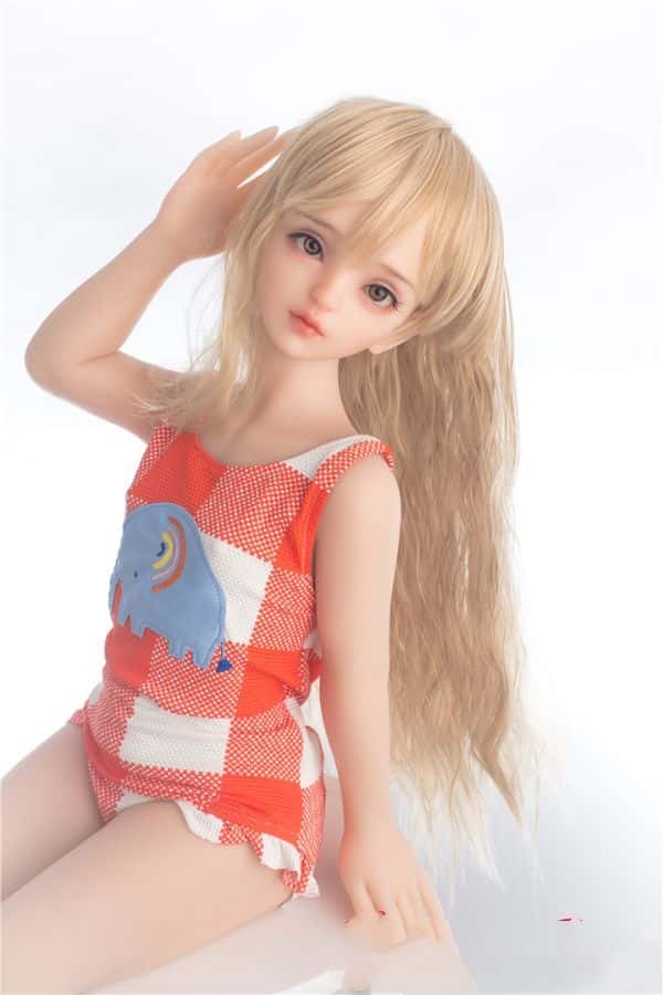 SanhuiDoll 105cm #1ヘッド フルシリコン製ラブドールのレビュー：コストパフォーマンスに優れたバスト平のダッチワイフ