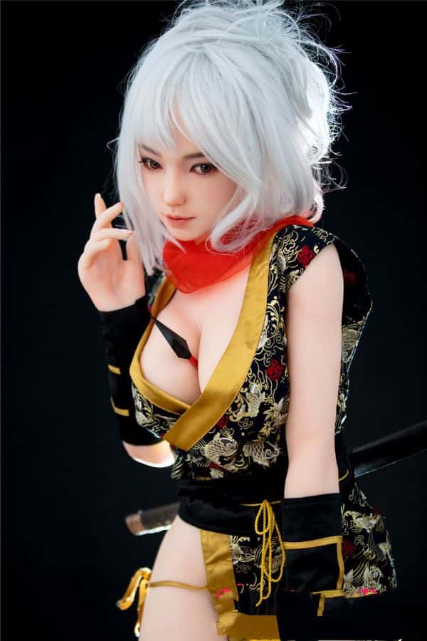 SinoDoll 162cm #30ヘッド フルシリコン製ラブドールの詳細レビュー：Fカップの魅力と高級ダッチワイフとしての評価