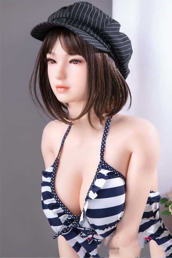 SinoDoll 162cm #30ヘッド フルシリコン製ラブドールの詳細レビュー：Fカップの魅力と高級ダッチワイフとしての評価
