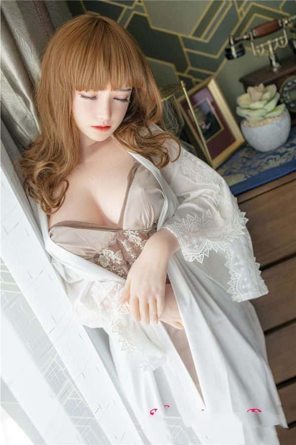 SinoDoll 162cm #30Cヘッド フルシリコン製ラブドールの詳細レビュー：Fカップの魅力と瞑り目の優雅さを徹底解説