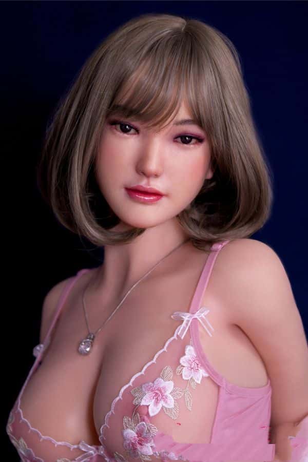 SinoDoll 162cm #35ヘッド フルシリコン製ラブドールの詳細レビュー：Fカップの魅力と高級ダッチワイフとしての評価